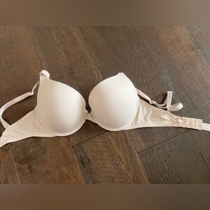 VS Pink Push Up Bra 32DD